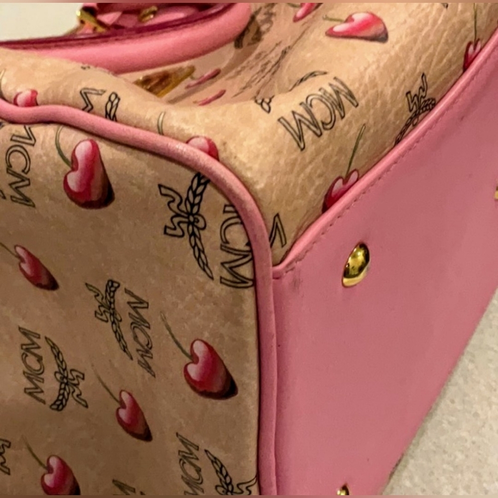 MCM Boston Bag With 2 COA'S, Dustbag & Matching Card Case Wallet... VERY RARE!!! - Picture 7 of 16